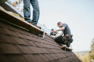 Find Local Roofers & Roofing Contractors in Clairemore, OK